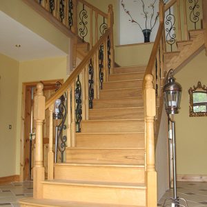 Ash-stairs-ballingearyjoinery.ie1.JPG-1.jpg