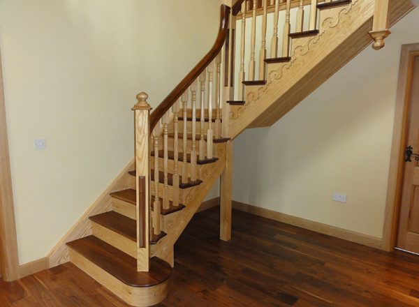 Cutstring-stairs-ballingearyjoinery.ie2.jpg